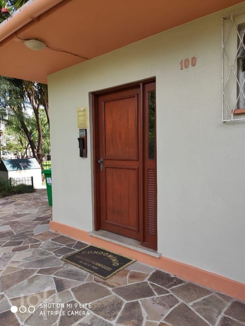 Image 30 - 230412